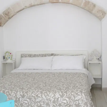 Vicolo Fiorito 3* ポリニャーノ・ア・マーレ