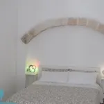 Vicolo Fiorito 3*