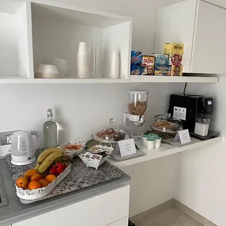 Vicolo Fiorito 3*