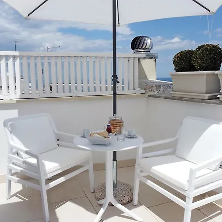Bed & Breakfast Vicolo Fiorito 3*